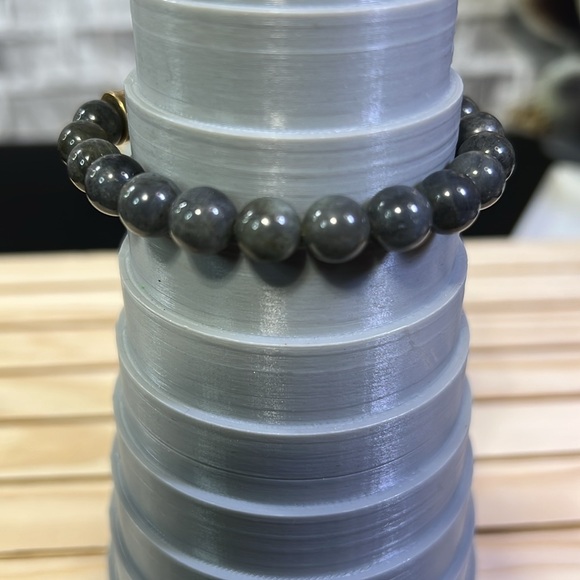 Labradorite wish bracelet. Stretch - Picture 4 of 4